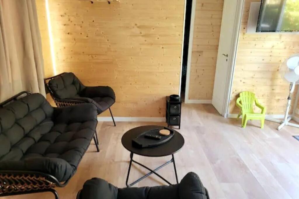 Mobil Home De Patricia Et Franck A Sigean Kültér fotó